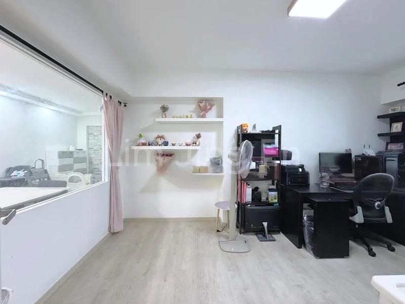 5 Room (5I) HDB for Sale in  106A Punggol Field - Image 4